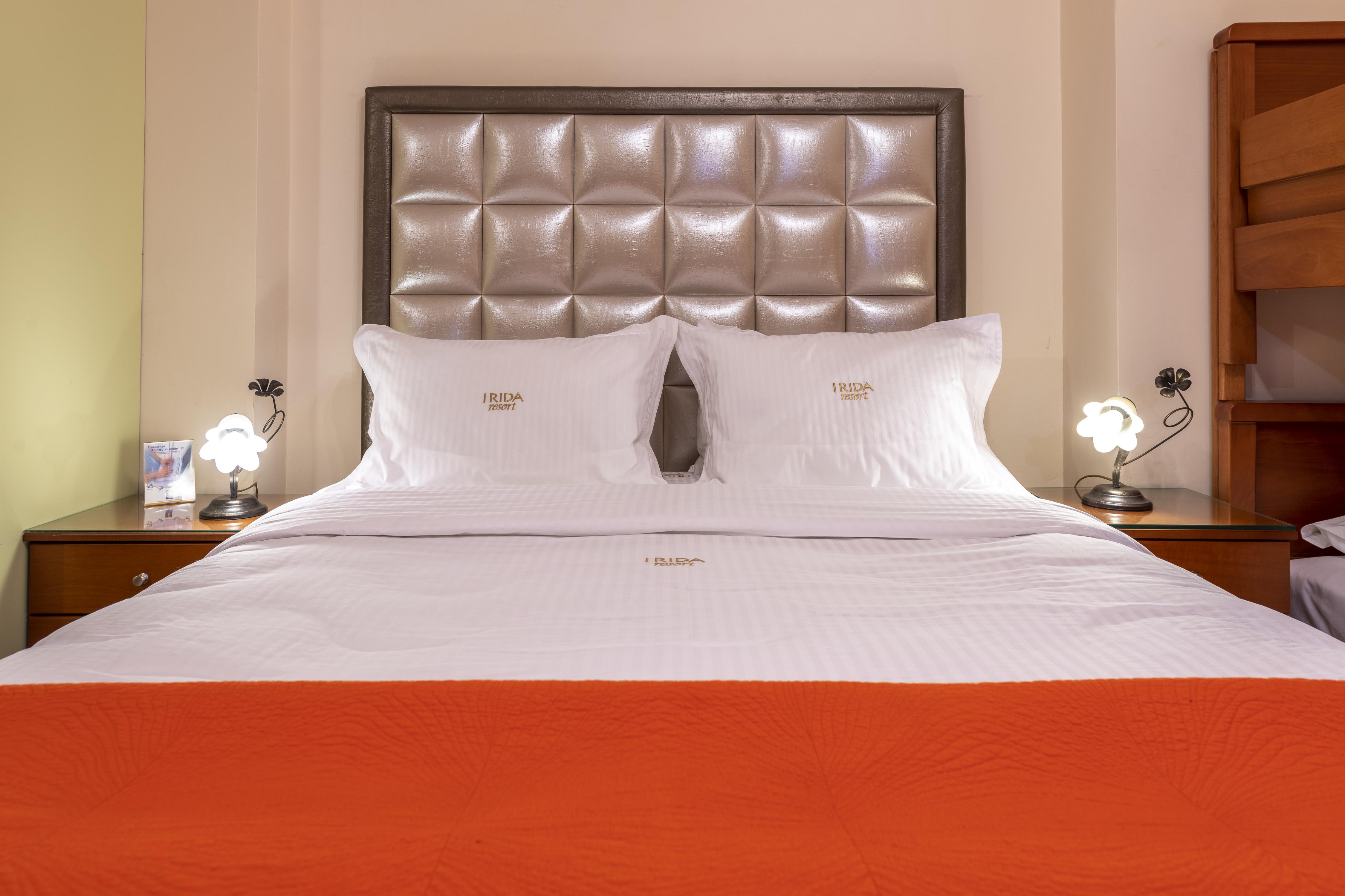 Irida Beach Resort Suites Кипарисия Екстериор снимка